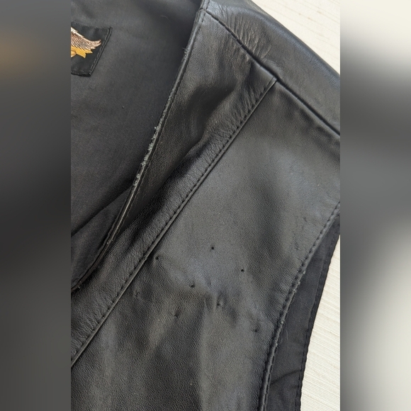 Vintage Harley Davidson Leather Fringed Concho Chain Vest Motorcycle Biker Sz XL - Picture 4 of 15